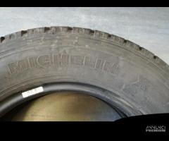 N'2 gomme michelin 225/65r16 cp