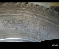 N'2 gomme michelin 225/65r16 cp