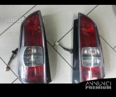 Stop fanalini daihatsu sirion 2008