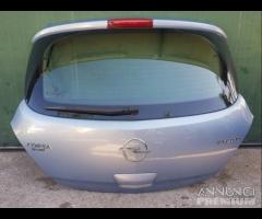 Portellone posteriore celeste opel corsa D 2010