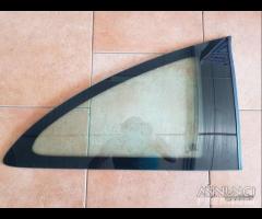 Vetro fisso fiancata lato passeggero ford Ka 2012 - 1