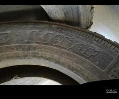 N'2 gomme ricoperte 175/80r14 chiodabili