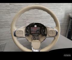 Volante fiat 500 2020 colore beige con comandi