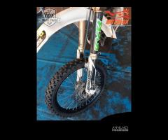 CICLISTICA KAWASAKI KXF completa per progetto - 3