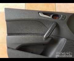 Pannello porta anteriore sinistro audi A1 5 porte