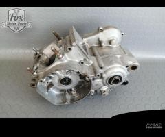 CARTER MOTORE  SUZUKI RM 125 1996/2000 Pomp estern