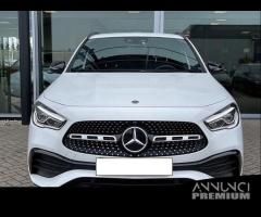 Ricambi usati mercedes gla