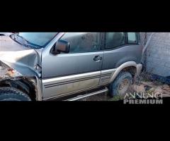 Ricambi NISSAN TERRANO II 2.7TDI - 6