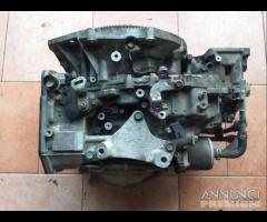 Cambio automatico 4X4 Qashqai 2.0 diesel M9R - 28