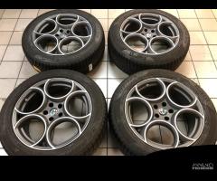 Cerchi in lega 19 originali alfa stelvio termiche