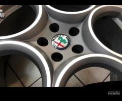 Cerchi in lega 19 originali alfa stelvio termiche - 7