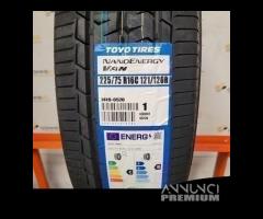 Gomme estive nuove 225/75 16C 121/120R