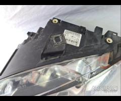 8E0941003AJ faro alogeno lato guida A4 2005 - 16