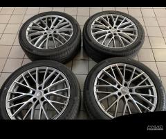 Cerchi in lega 20 per Audi Q5 con gomme