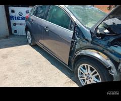 Porta portiera anteriore destra Ford Focus MK3 - 7