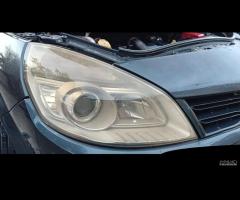 Faro destro xenon RENAULT SCENIC - 1