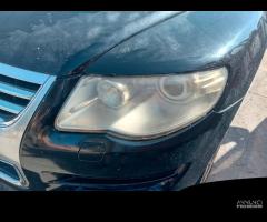 Faro sinistro xenon  VOLKSWAGEN TOUAREG