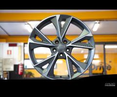 Cerchi in lega da 18 per audi A3 8p 8v 8y - 8