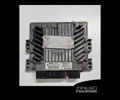 ECU RENAULT MEGANE SCENIC CODICE: 8200804775