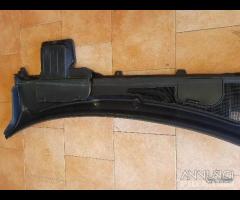 Gocciolatoio sotto parabrezza freelander 2 2012 - 17