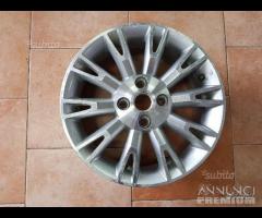 Cerchio in lega da 15 pollici fiat grande punto - 6