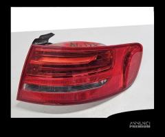 FANALE DESTRO DX AUDI A4 B8 CODICE: 21972202