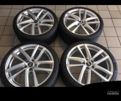 Cerchi in lega 19 per Audi A4 Audi TT con gomme