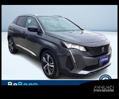 Peugeot 3008 1.6 HYBRID GT PACK 225CV E-EAT8