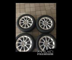 Cerchi 16 originali audi A3 con gomme termiche