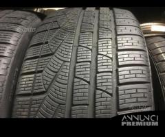 Gomme termiche 265/40/20 104v Pirelli