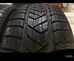 Gomme invernali 245/45/19 102v Pirelli winter