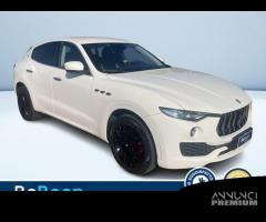 Maserati Levante 3.0 V6 250CV AUTO