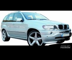 Ricambi NUOVI BMW X5 E53 dal 1999 in poi