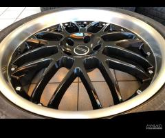 Cerchi in lega 22 range rover sport Vogue termiche