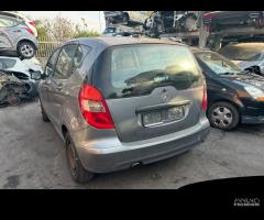 Ricambi Mercedes Classe A 180 266920 2010