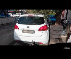 RICAMBI KIA VENGA 2018 motore D4FC 1.4 crdi 90cv - 7