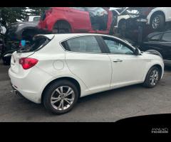 Ricambi Alfa Romeo Giulietta 940A3000 2014