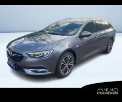 Opel Insignia SPORTS TOURER 1.6 CDTI INNOVATI...