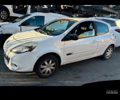 Ricambi Renault Clio III K9K67 2011 - 1