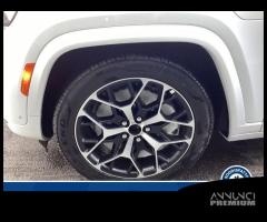 Jeep Grand Cherokee PLUG-IN HYBRIDMY23 OVERLA... - 12