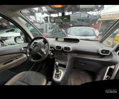 Ricambi Citroen C3 Picasso 8F01 2012