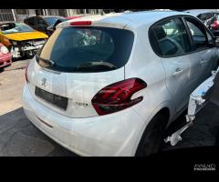 Ricambi Peugeot 208 BH02 2016