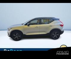 Volvo XC40 2.0 T4 R-DESIGN GEARTRONIC