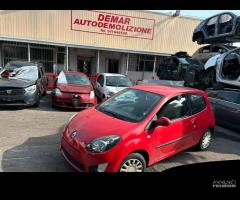 Ricambi Renault Twingo D7F A8 2008 Rossa