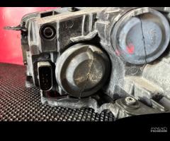 Faro anteriore destro VW GOLF 6 alogeno