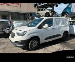 Ricambi Opel Combo YH01 51.000km 2020