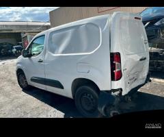 Ricambi Opel Combo YH01 51.000km 2020