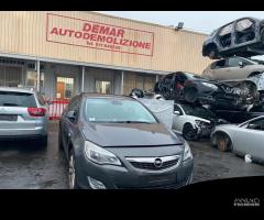 Ricambi Opel Astra J A17DTR 2011