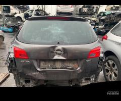 Ricambi Opel Astra J A17DTR 2011