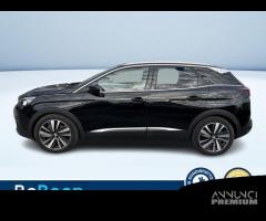 Peugeot 3008 1.6 HYBRID4 GT 300CV E-EAT8